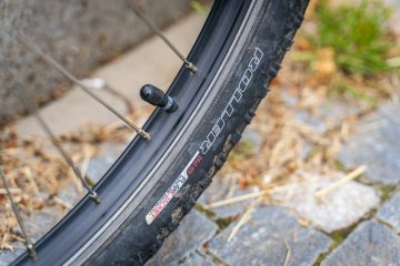 Specialized Hot Rock 24″